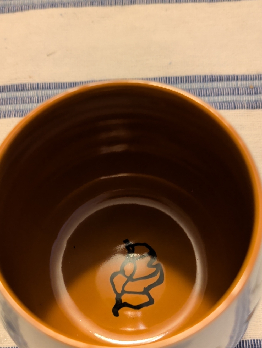 Peanuts Snoopy Ceramic Mug with Autumn Leaves Design - Picture 5 of 5
